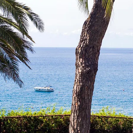 דירה La Terrazza Sul Mare לאווניה