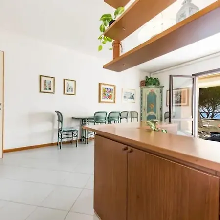 شقة La Terrazza Sul Mare لافانيا