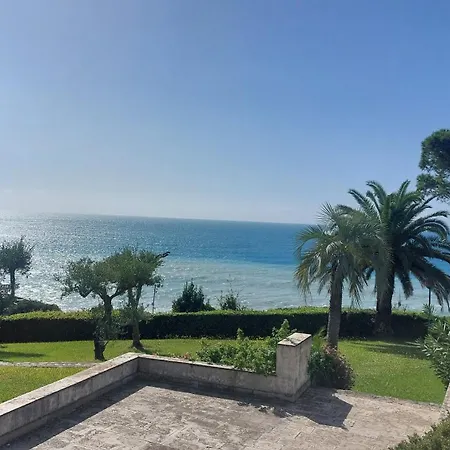 La Terrazza Sul Mare לאווניה